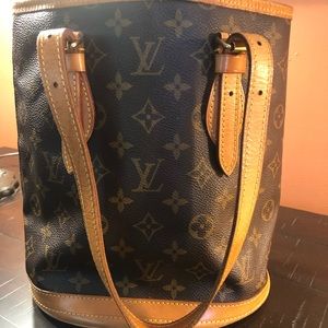 Louis Vuitton Small Bucket bag